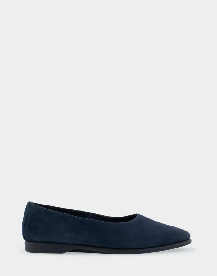 Aerosoles Comfortable Women039s Flat In Navy Genuine Suede Navy Genuine Suede Women Ballet Aerosoles Comfortable Women039s Flat In Navy Genuine Suede Navy Genuine Suede Women Ballet