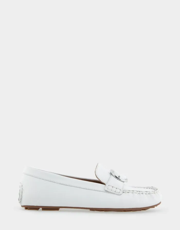 Aerosoles Comfortable Women039s Ornamented Driver In White Leather White Leather Women Wide Width Flats Aerosoles Comfortable Women039s Ornamented Driver In White Leather White Leather Women Wide Width Flats