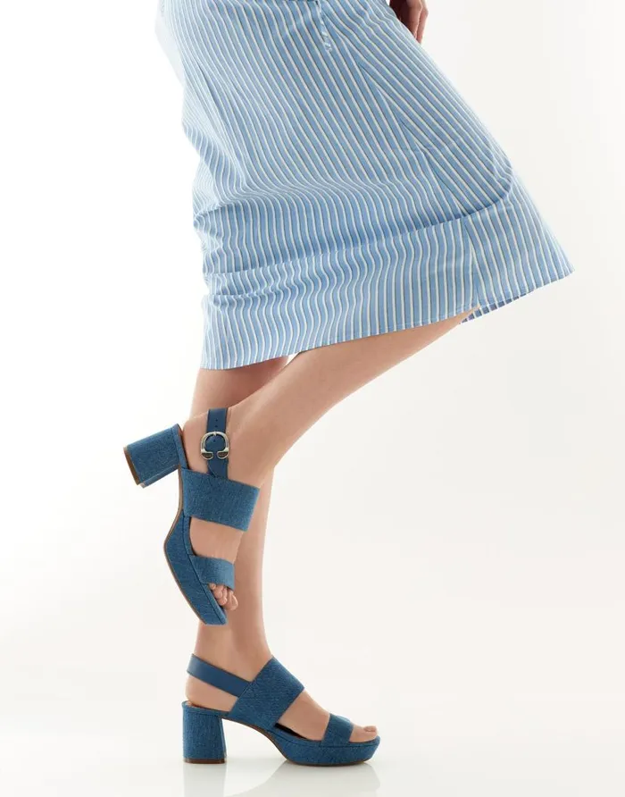 Aerosoles Comfortable Women039s Platform Sandal In Denim Fabric Denim Fabric Blue Denim Fabric Women Platforms