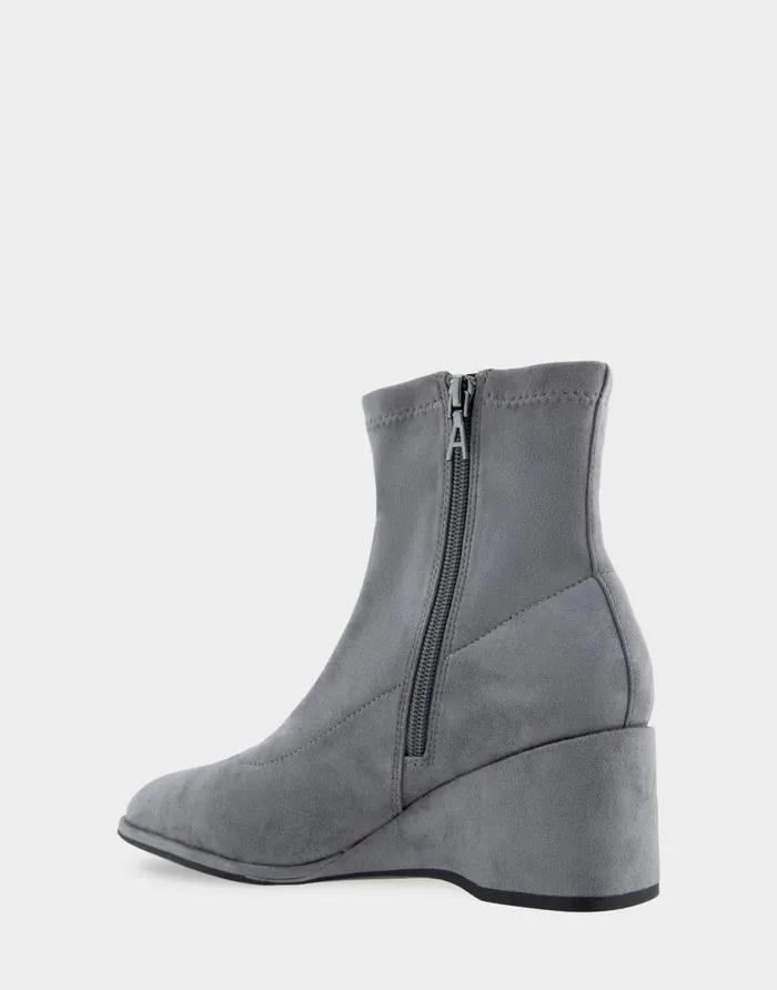 Aerosoles Comfortable Women039s Wedge Heel Ankle Boot In Grey Faux Suede Grey Faux Suede Women Wide Width Boots