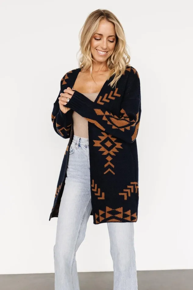 Baltic Born Cardigans Women Hays Oversized Cardigan Navy Camel Baltic Born Cardigans Women Hays Oversized Cardigan Navy Camel