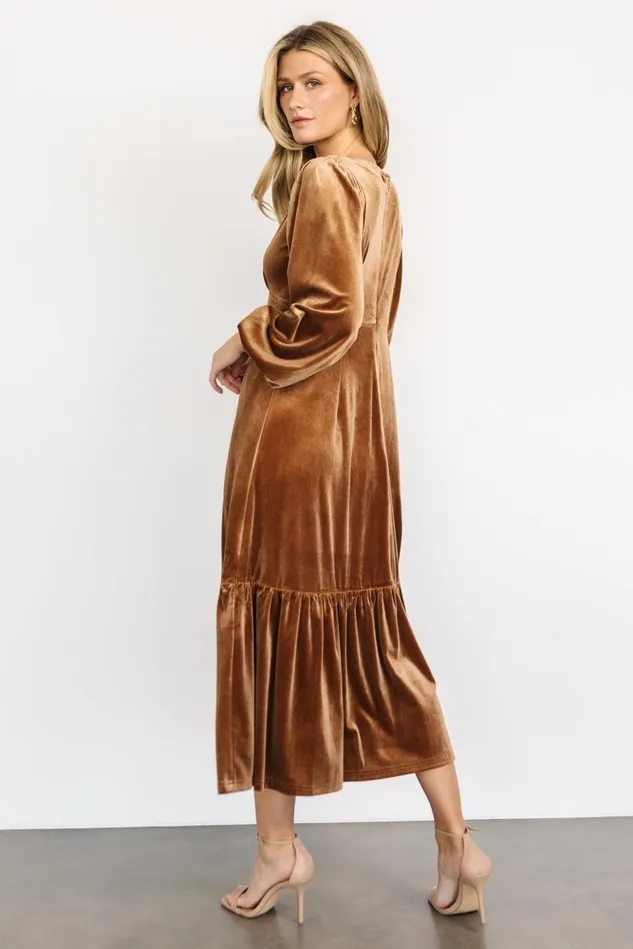 Baltic Born Maxi Dresses Women Erika Velvet Maxi Dress Caramel Baltic Born Maxi Dresses Women Erika Velvet Maxi Dress Caramel
