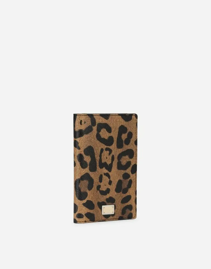 Dolce and Gabbana DGLeo Collection Women Leopardprint Crespo Passport Holder With Branded Plate Multicolor Dolce and Gabbana DGLeo Collection Women Leopardprint Crespo Passport Holder With Branded Plate Multicolor