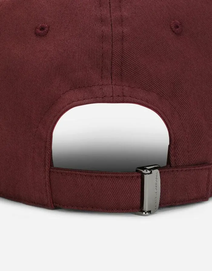 Dolce and Gabbana Hats And Gloves Men Baseball Cap With DG Patch Bordeaux Dolce and Gabbana Hats And Gloves Men Baseball Cap With DG Patch Bordeaux