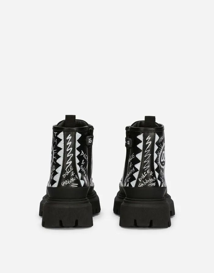 Dolce and Gabbana Shoes 2438 Children Calfskin Combat Boots With Graffiti Print Multicolor Dolce and Gabbana Shoes 2438 Children Calfskin Combat Boots With Graffiti Print Multicolor