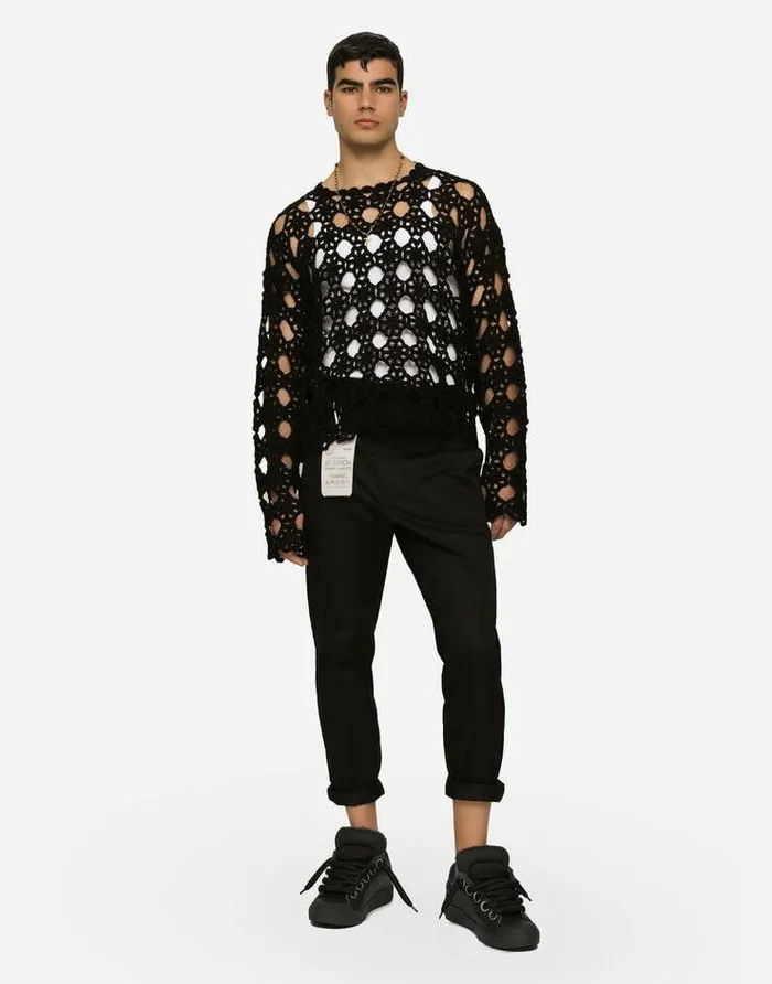 Dolce and Gabbana Sweaters And Cardigans Men Cotton Roundneck Sweater Black Dolce and Gabbana Sweaters And Cardigans Men Cotton Roundneck Sweater Black