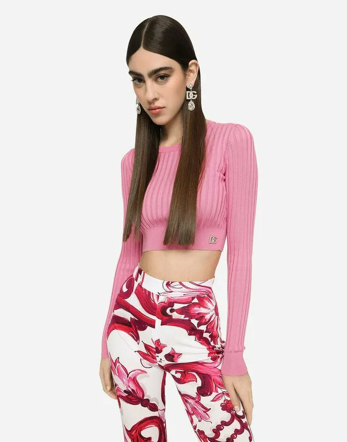 Dolce and Gabbana Sweaters And Cardigans Women Cropped Sweater In Ribbed Silk Pink Dolce and Gabbana Sweaters And Cardigans Women Cropped Sweater In Ribbed Silk Pink
