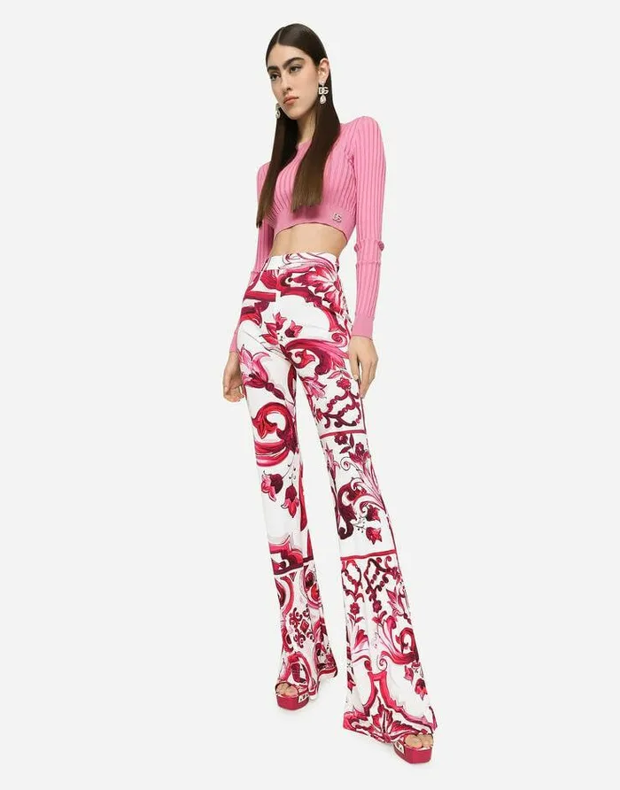 Dolce and Gabbana Sweaters And Cardigans Women Cropped Sweater In Ribbed Silk Pink Dolce and Gabbana Sweaters And Cardigans Women Cropped Sweater In Ribbed Silk Pink
