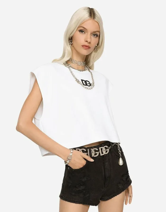 Dolce and Gabbana TShirts And Sweatshirts Women Cropped Jersey Tshirt With DG Logo Patch White Dolce and Gabbana TShirts And Sweatshirts Women Cropped Jersey Tshirt With DG Logo Patch White