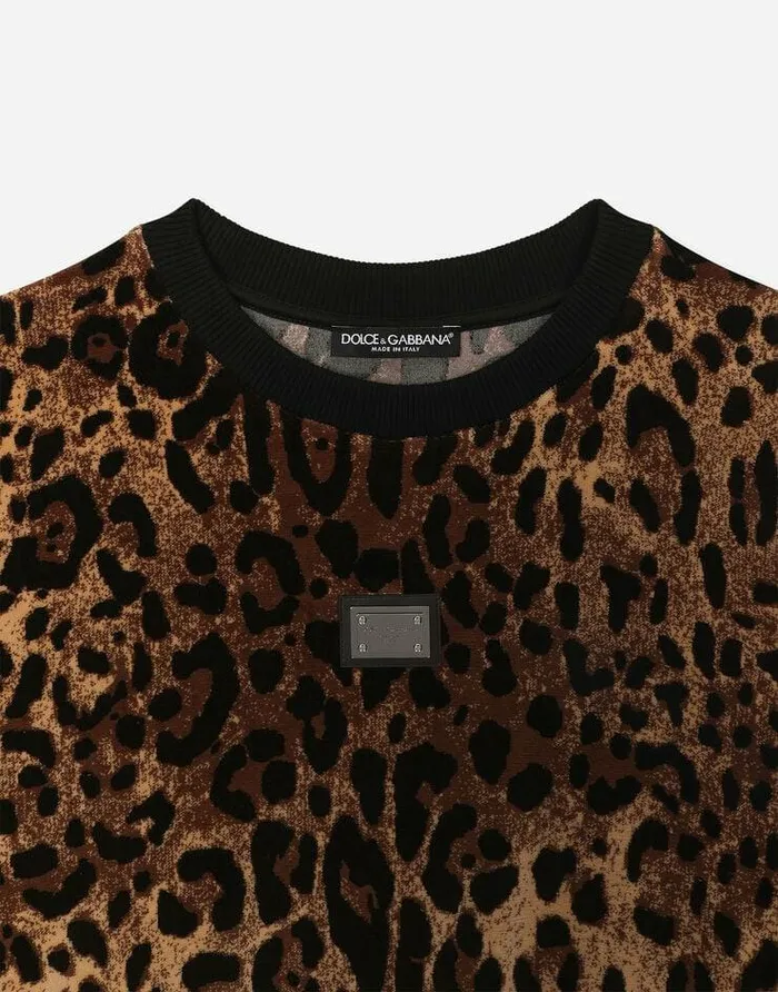 Dolce and Gabbana TShirts And Sweatshirts Women Roundneck Chenille Sweatshirt With Jacquard Leopard Design Multicolor Dolce and Gabbana TShirts And Sweatshirts Women Roundneck Chenille Sweatshirt With Jacquard Leopard Design Multicolor