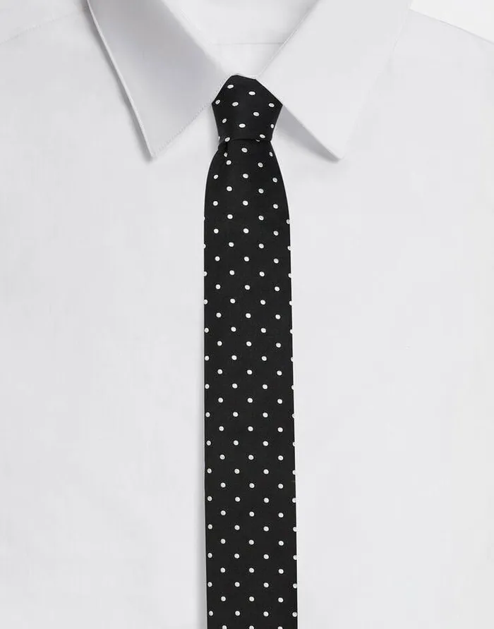 Dolce and Gabbana Ties And Pocket Squares Men 6cm Silk Jacquard Blade Tie Black Dolce and Gabbana Ties And Pocket Squares Men 6cm Silk Jacquard Blade Tie Black