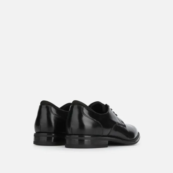 Futurepod Plain Toe Oxford With The Rebound System Ip Black Men Kenneth Cole Dress