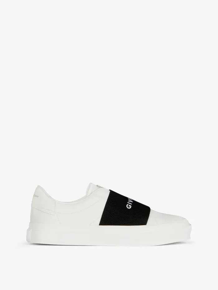 Givenchy City Sport Sneakers In Leather With GIVENCHY Strap Whiteblack Men Sneakers Givenchy City Sport Sneakers In Leather With GIVENCHY Strap Whiteblack Men Sneakers