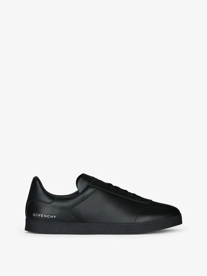 Givenchy Town Sneakers In Leather Black Men Sneakers