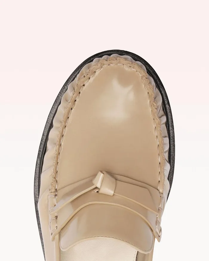 Loafers Women Alexandre Birman Clarita Laser Loafer Semolina