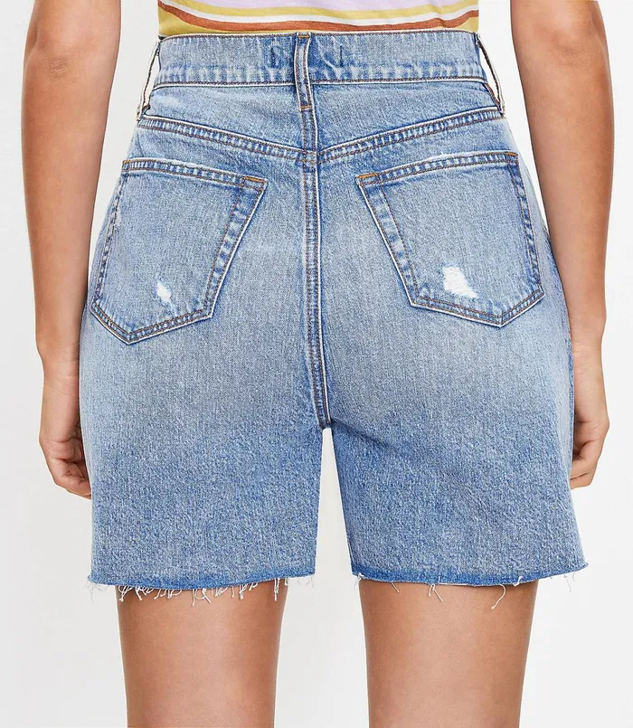LOFT Curvy Fresh Cut High Waist Boyfriend Shorts In Light Wash Light Wash Women Shorts