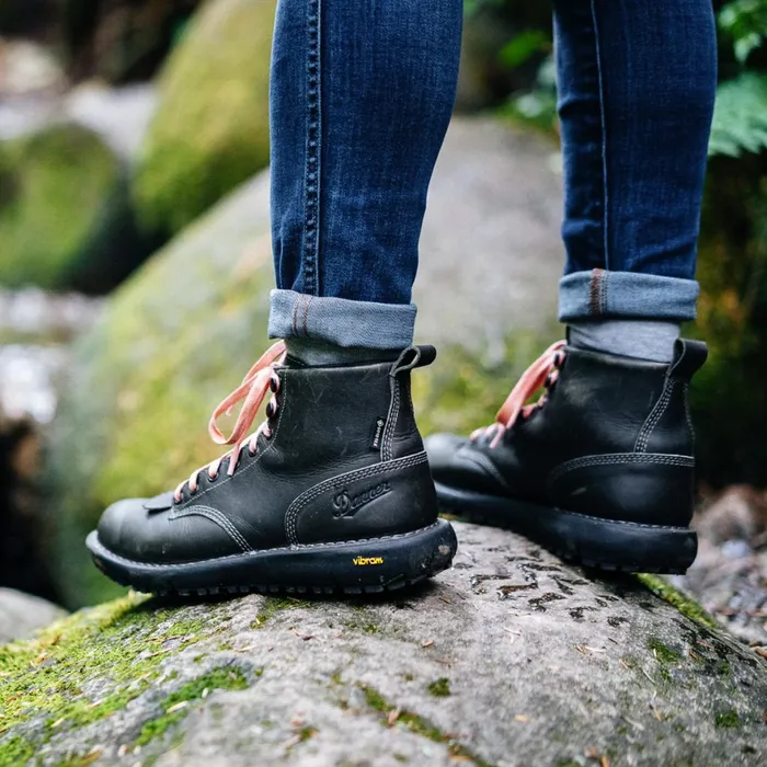 Logger 917 GTX Charcoal Women Danner Boots