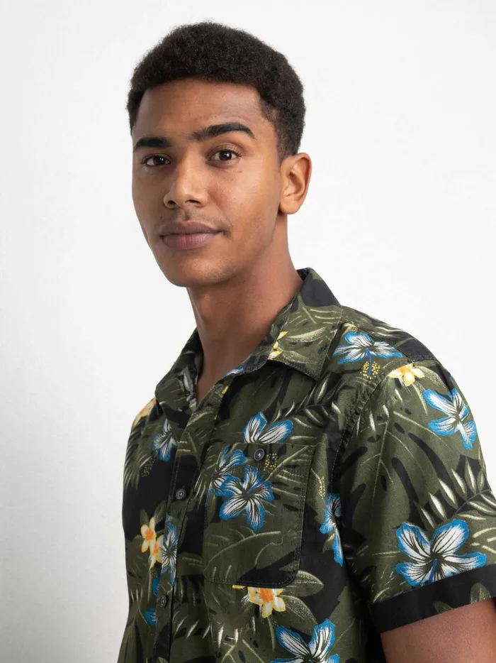 Men Shirts Petrol Industries Botanical ShortSleeved Shirt Forest Night