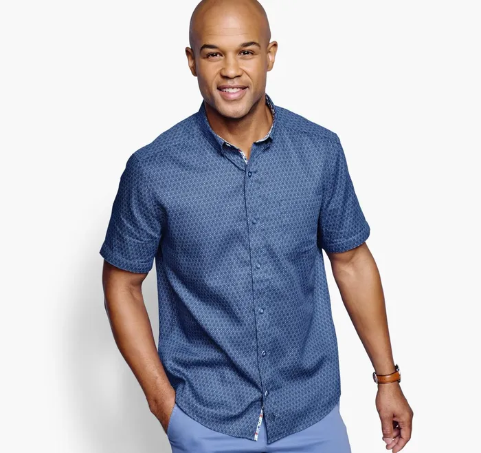 Men Textured Cotton ShortSleeve Shirt Navy Linked Flower JohnstonandMurphy ShortSleeve Shirts Men Textured Cotton ShortSleeve Shirt Navy Linked Flower JohnstonandMurphy ShortSleeve Shirts