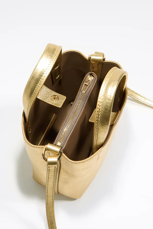 Mini Gold Leather Chihuahua Bag Gold Women Bimba Y Lola Crossbody Bags