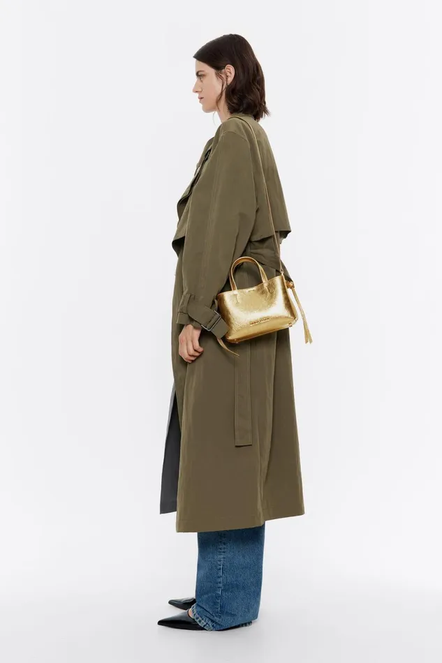 Mini Gold Leather Chihuahua Bag Gold Women Bimba Y Lola Crossbody Bags