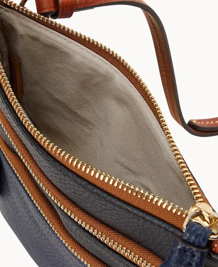 MLB Braves Triple Zip Crossbody Braves Woman Dooney and Bourke Crossbodies MLB Braves Triple Zip Crossbody Braves Woman Dooney and Bourke Crossbodies