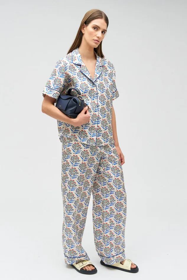 Oroton Zig Zag Flower Stamp Camp Shirt Folk Blue Women Tops Oroton Zig Zag Flower Stamp Camp Shirt Folk Blue Women Tops