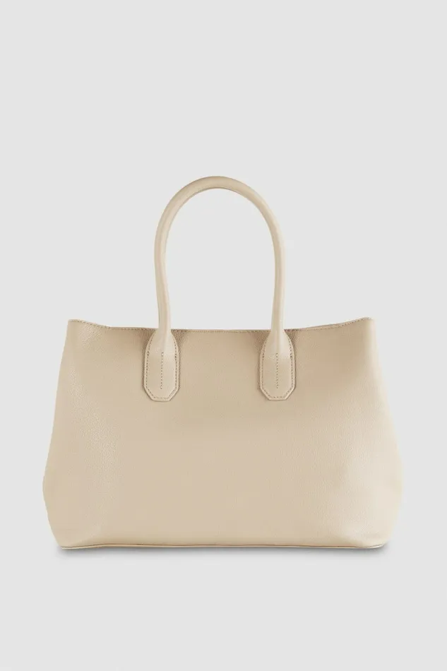 Patrizia Pepe Shoppers Fly Leather Shopping Bag With Shoulder Strap Beige 8211 Women Patrizia Pepe Shoppers Fly Leather Shopping Bag With Shoulder Strap Beige 8211 Women