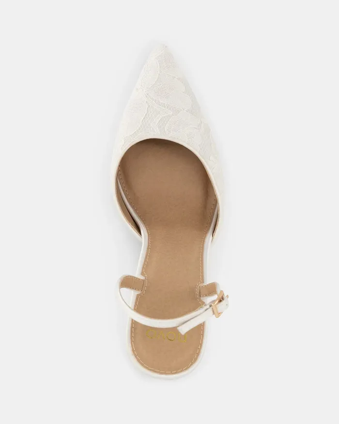 Pumps Women NOVO Shoes PRESLEE WHITE Closed Toe Heels