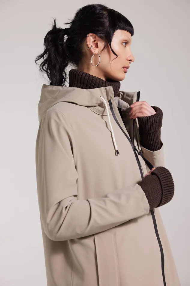 Raincoats Women Stutterheim Mosebacke Lightweight Matte Zip Raincoat Potato