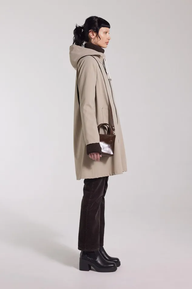 Raincoats Women Stutterheim Mosebacke Lightweight Matte Zip Raincoat Potato