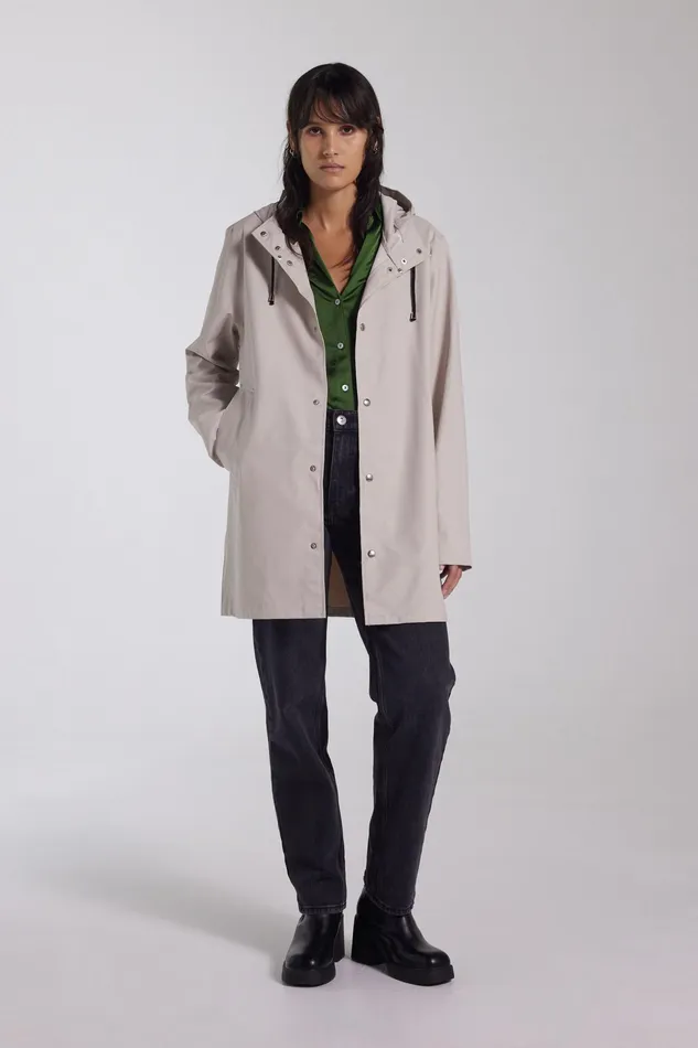 Raincoats Women Stutterheim Stockholm Lightweight Raincoat Light Sand