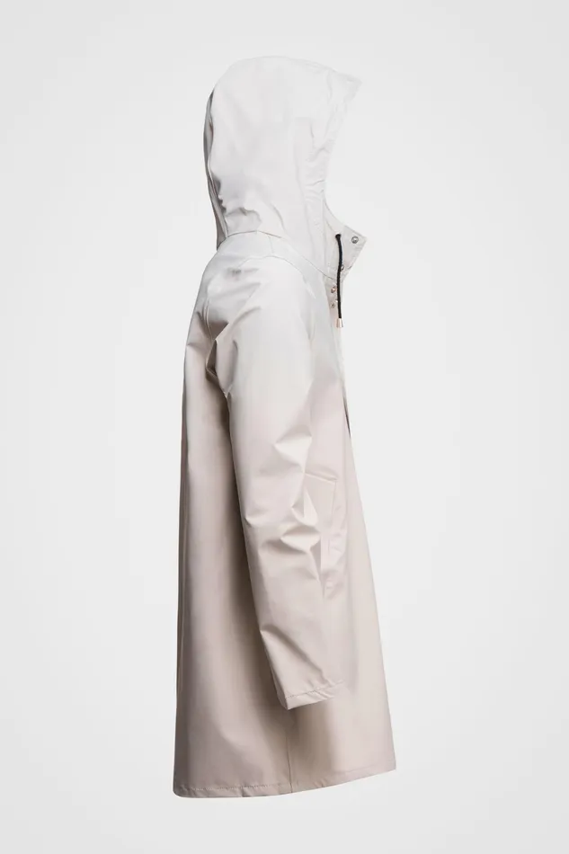 Raincoats Women Stutterheim Stockholm Lightweight Raincoat Light Sand