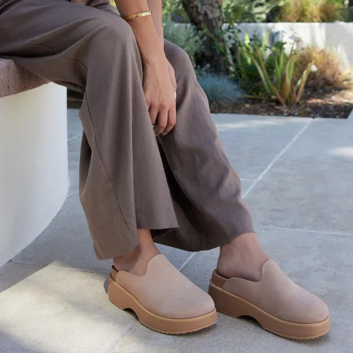 Reef Clogs Vista Skye Sand 8211 Women Reef Clogs Vista Skye Sand 8211 Women