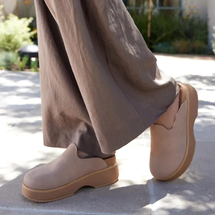 Reef Clogs Vista Skye Sand 8211 Women Reef Clogs Vista Skye Sand 8211 Women