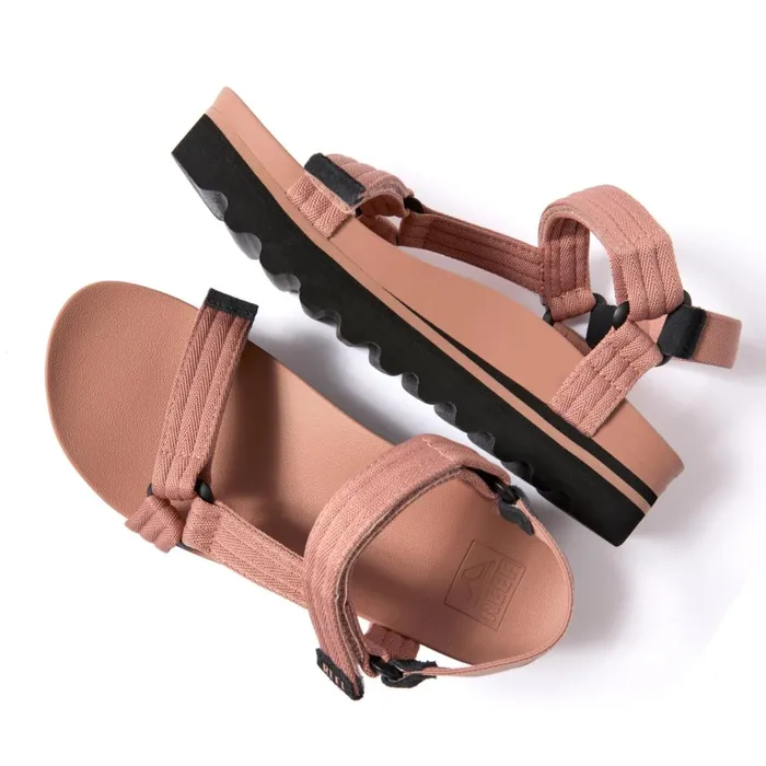 Reef Sandals Cushion Rem Hi Cork 8211 Women Reef Sandals Cushion Rem Hi Cork 8211 Women