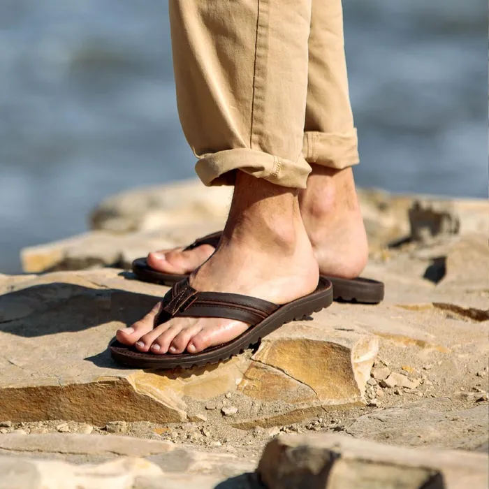 Reef Sandals Voyage Lux Dark Brown 8211 Men Reef Sandals Voyage Lux Dark Brown 8211 Men