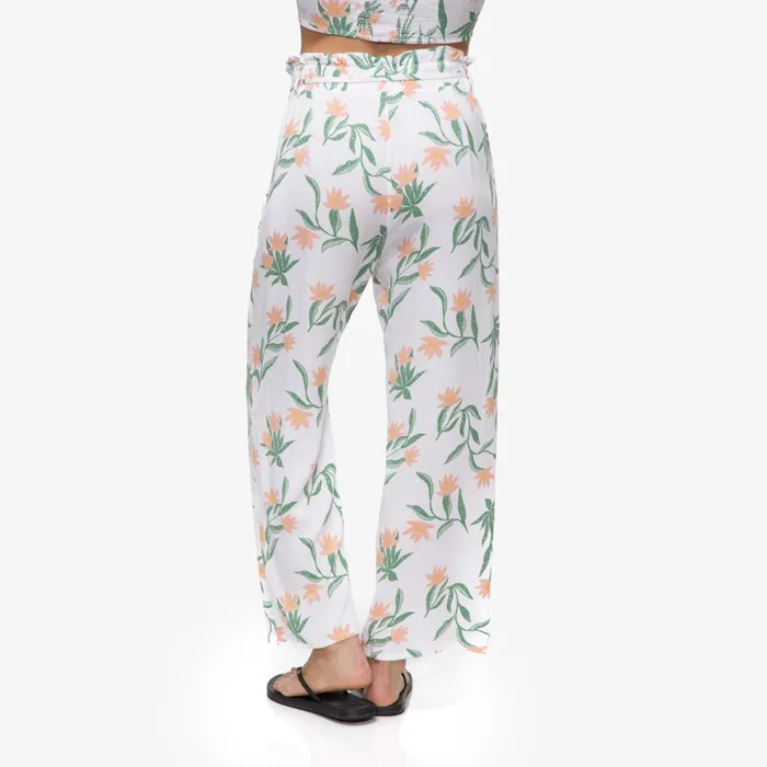 Reef Shorts Pants and Skirts Hope Paperbag Pant Bright White 8211 Women Reef Shorts Pants and Skirts Hope Paperbag Pant Bright White 8211 Women