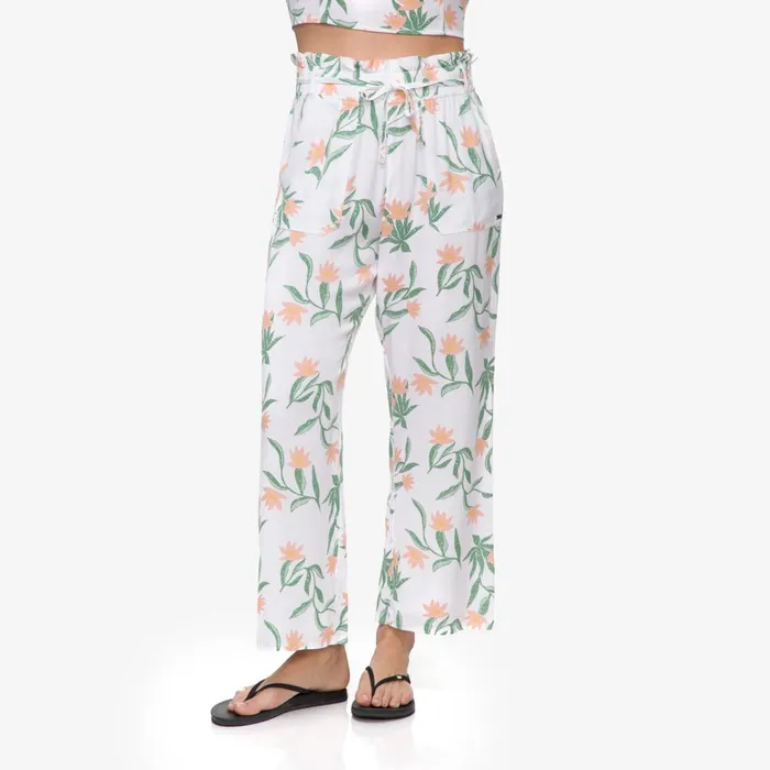 Reef Shorts Pants and Skirts Hope Paperbag Pant Bright White 8211 Women Reef Shorts Pants and Skirts Hope Paperbag Pant Bright White 8211 Women