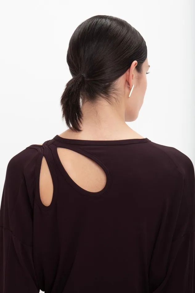 Shirts and Tops Women Victoria Beckham Twist Detail Jersey Top In Deep Mahogany