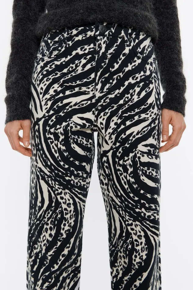 STRAIGHT CROPPED 8211 Ivory Zebra High Neck Zebra Ivory Women Bimba Y Lola Trousers