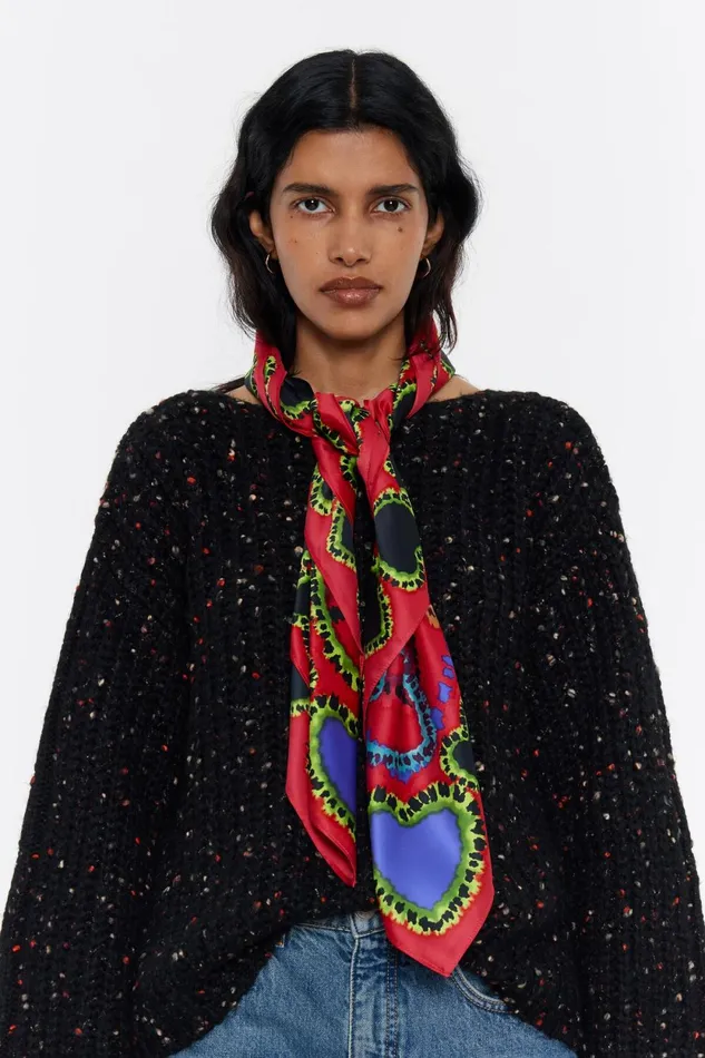 Strawberry Frame Hearts Scarf Strawberry Women Bimba Y Lola Scarves Strawberry Frame Hearts Scarf Strawberry Women Bimba Y Lola Scarves