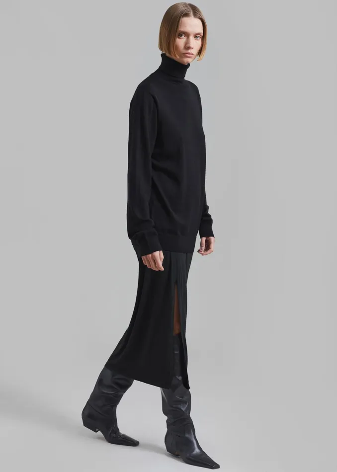 The Frankie Shop Bottoms Abigail Side Slit Maxi Skirt 8211 Black 8211 Women