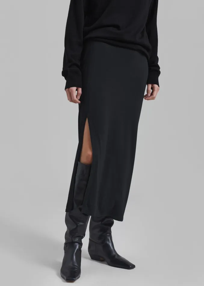 The Frankie Shop Bottoms Abigail Side Slit Maxi Skirt 8211 Black 8211 Women