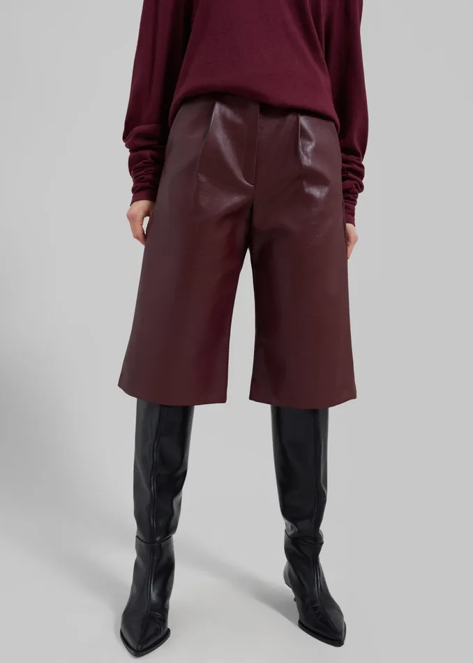 The Frankie Shop Bottoms Coralie Faux Leather Bermuda Shorts 8211 Burgundy 8211 Women