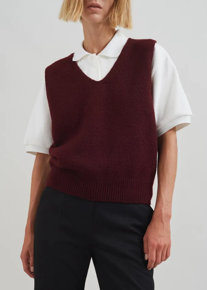 The Frankie Shop Knitwear Pavia Knit Vest 8211 Burgundy 8211 Women