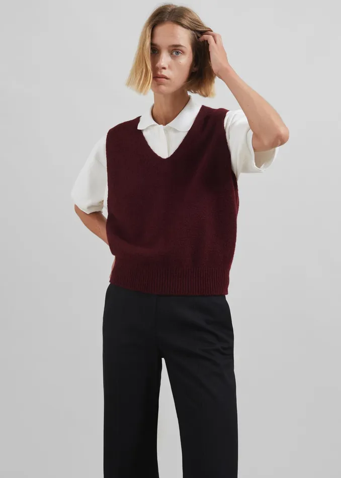 The Frankie Shop Knitwear Pavia Knit Vest 8211 Burgundy 8211 Women