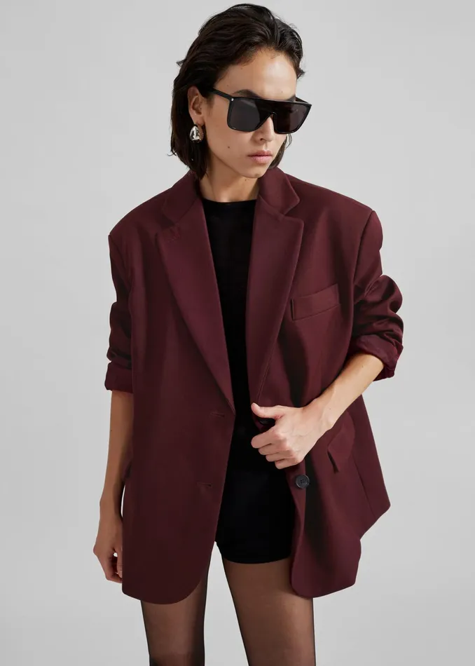 The Frankie Shop Outerwear Frankie Oversized Boyfriend Blazer 8211 Burgundy 8211 Women The Frankie Shop Outerwear Frankie Oversized Boyfriend Blazer 8211 Burgundy 8211 Women