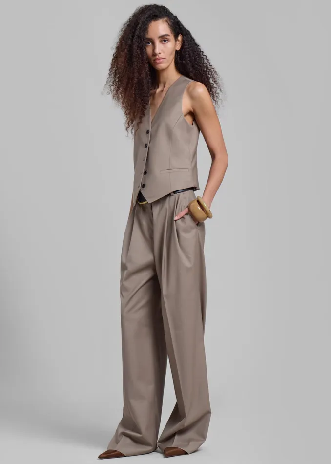 The Frankie Shop Outerwear Jorae Vest 8211 Taupe 8211 Women