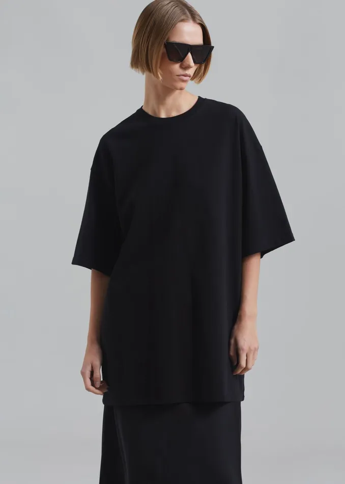 The Frankie Shop Tops Avak Oversized Tee 8211 Black 8211 Women